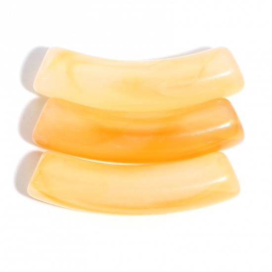 Immagine di Acrylic Beads Curved Tube Amber About 3.2cm x 0.8cm, Hole: Approx 1.6mm, 50 PCs