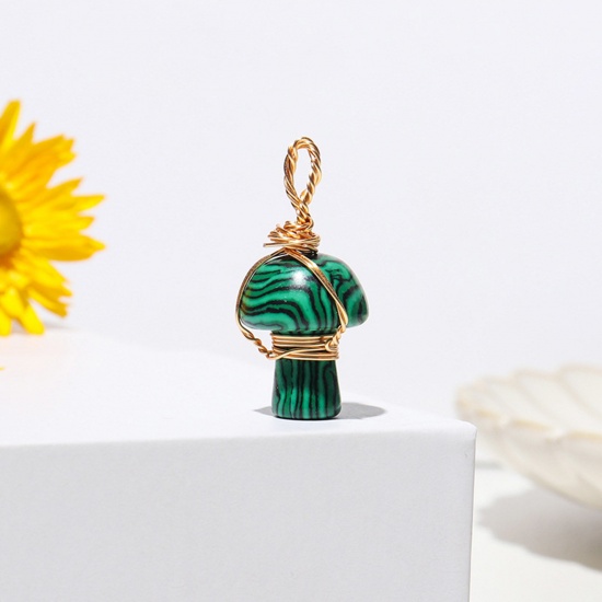 Picture of Malachite ( Synthetic ) Charms Gold Plated Peacock Green Mushroom 2cm, 1 Piece