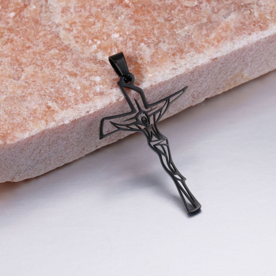 Bild von 304 Edelstahl Religiös Anhänger Kreuz Schwarz Jesus Hohl 4.6cm x 2.6cm, 1 Stück