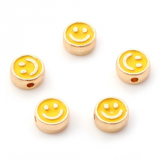 亜鉛合金 スペーサー ビーズ フラットラウンド 金メッキ 黄色 笑顔彫刻 エナメル 約 8mm 直径、 穴：約 1.5mm、 10 個 の画像