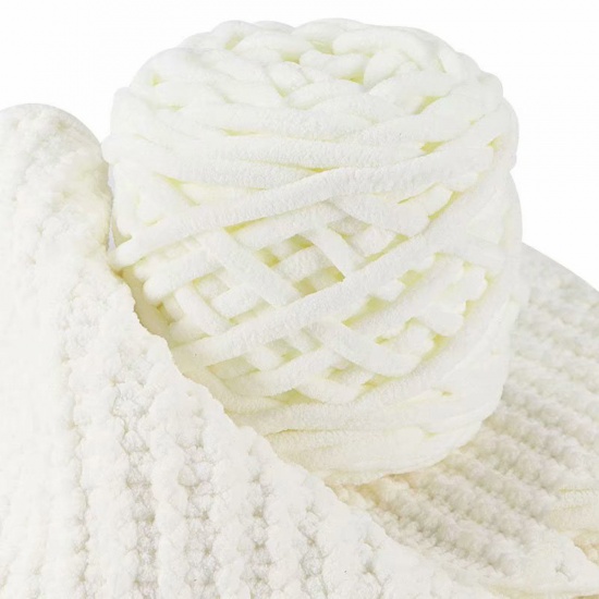 テリレンスーパーソフトヤーン 毛糸 編み物 手編み糸  乳白色 1 巻 の画像