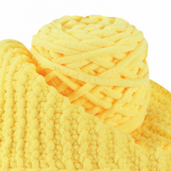 テリレンスーパーソフトヤーン 毛糸 編み物 手編み糸  淡黄色 1 巻 の画像