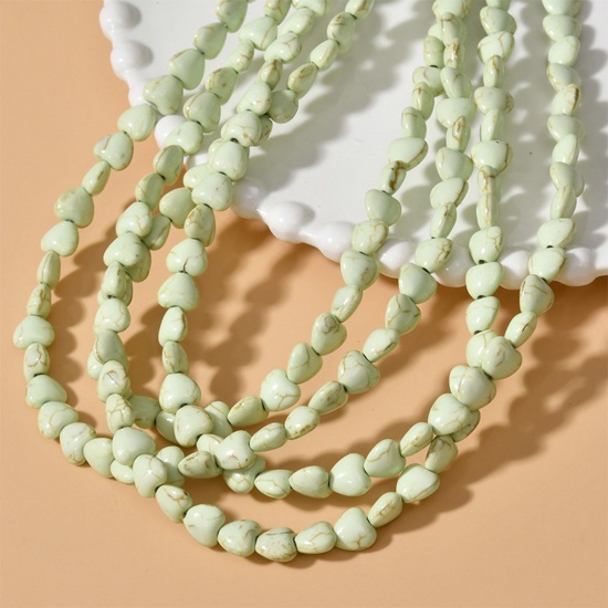 Immagine di Turchese ( Sintetico ) Stile Ins Perline Cuore Verde Chiaro Come 8mm Dia, 1 Filo (Circa 50 Pz/Treccia)