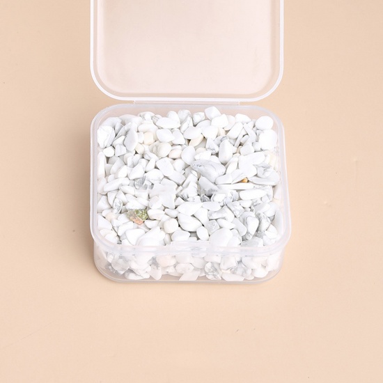 Bild von Weiß Howlith ( Synthetisch ) Halbedelstein (Ohne Loch) Chip Perlen Weiß 3mm - 2mm, 1 Box