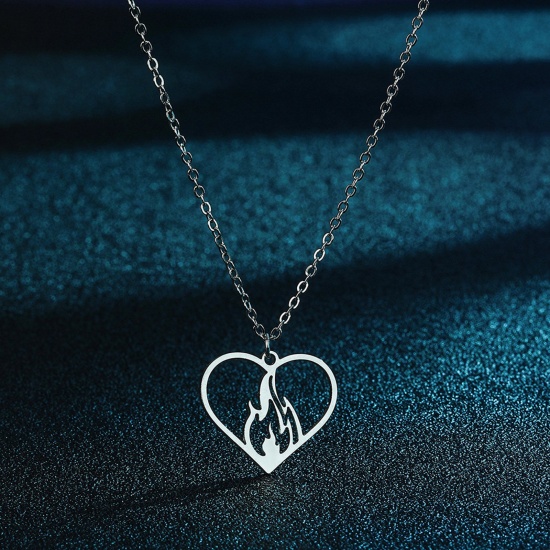 Bild von 304 Edelstahl Stilvoll Gliederkette Kette Halskette Silberfarbe Herz Flammen Feuer Hohl 45cm lang, 1 Strang