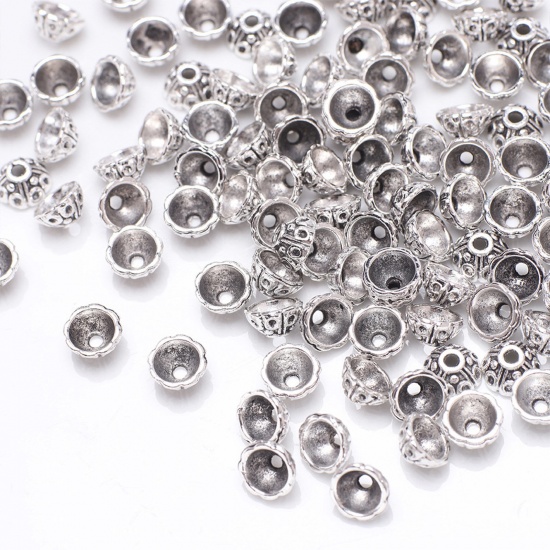 Bild von Zinklegierung Perlkappen Blumen Antiksilber Geschnitzte Muster 6mm D., 100 Stück