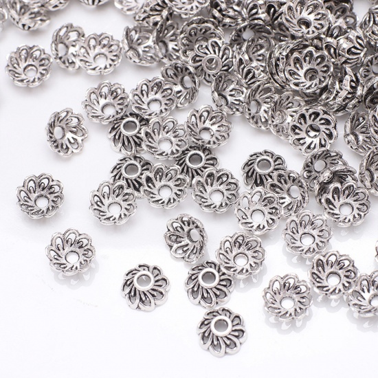 Bild von Zinklegierung Perlkappen Blumen Antiksilber Geschnitzte Muster 9mm D., 100 Stück