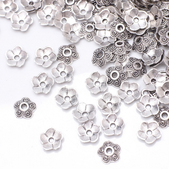 Bild von Zinklegierung Perlkappen Blumen Antiksilber Geschnitzte Muster 8mm D., 100 Stück