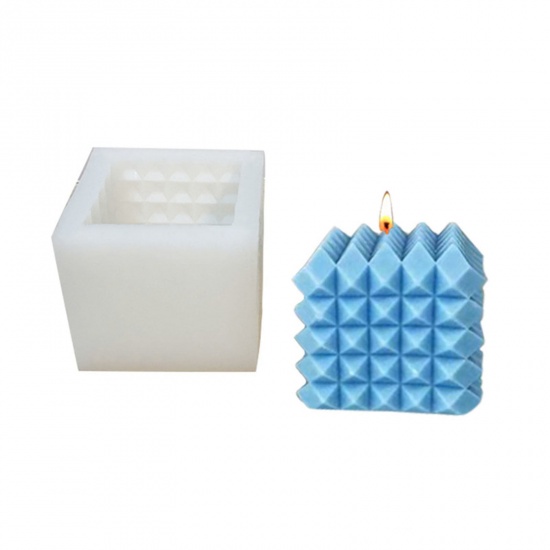 Bild von Silicone Resin Mold For Jewelry Magic Square Soap Candle Making White 9.1cm x 8.2cm, 1 Piece