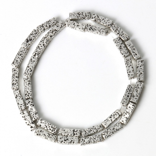 Bild von Lavagestein （ Synthetisch ） Perlen Rechteck Silberfarben ca. 13mm x 4mm, 1 Strang (ca. 32 Stück/Strang)