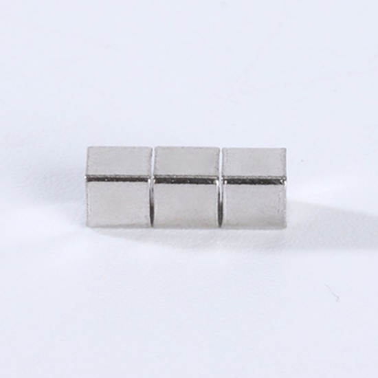 Image de Perles en 304 Acier Inoxydable Cube Argent Mat 2.5mm x 2.5mm, 20 PCs