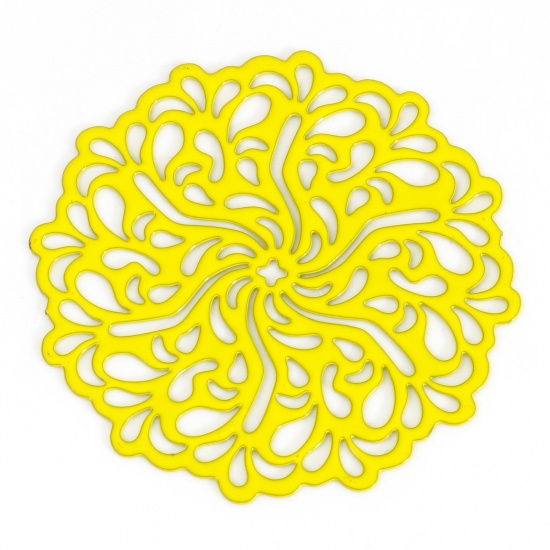 Bild von Eisenlegierung Filigran Stempel Verzierung Verbinder Blumen Gelb Spritzlackierung, 3.4cm x 3.3cm, 5 Stück