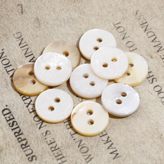 Bild von Natur Muschel Knöpfe für Aufnähen Scrapbooking 2 Löcher Rund Beige Zweig Muster 11mm D., 5 Stück