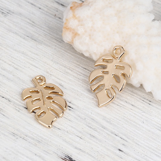 Picture of Zinc Based Alloy Charms Leaf Gold Plated 19mm( 6/8") x 13mm( 4/8"), 20 PCs