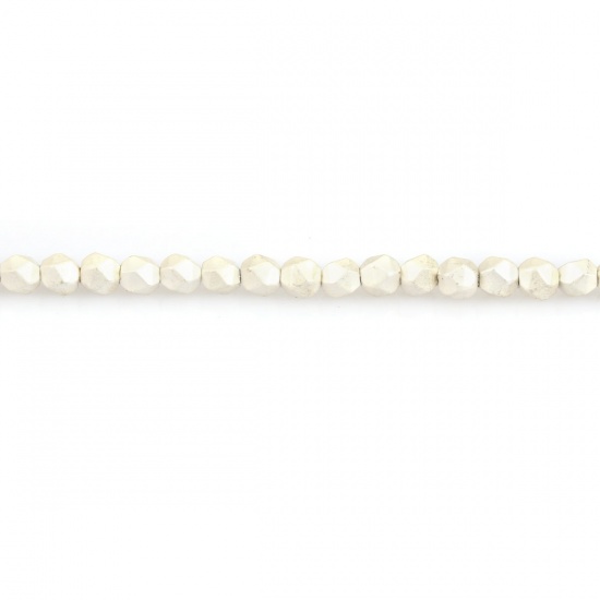 Bild von (Klasse B) Hämatit ( Natur ) Perlen Silbrig Matt ca. 3mm x 3mm, Loch:ca. 0.6mm, 40cm lang, 1 Strang (ca. 130 Stück/Strang)
