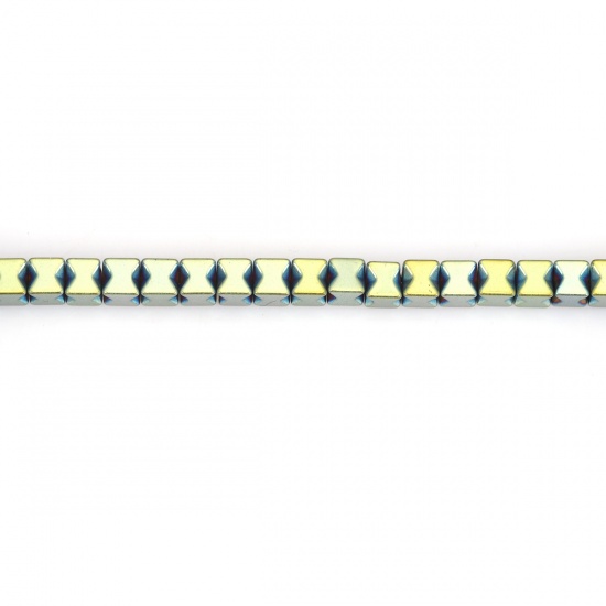 Immagine di (Grado B) Ematite ( Naturale ) Perline Poligono Verde Sezione Come 4mm x 4mm, Foro:circa 1mm, 41cm - 40.5cm L unghezza, 1 Filo (Corca 103 Pz/ Sfilza)
