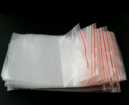 Picture of Plastic Zip Lock Bags Rectangle Transparent (Useable Space: 7cm x 6cm) 8cm x6cm(3 1/8" x2 3/8"), 40 PCs