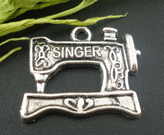 Picture of 30 PCs Antique Silver Sewing Machine Charms Pendants Findings 18x20mm