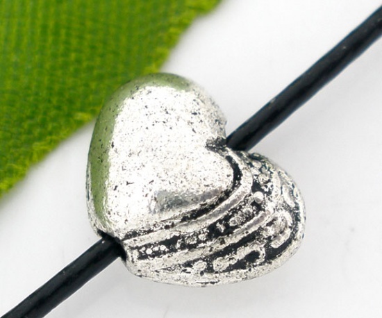 Bild von Zinklegierung Perlen Herz Antiksilber Geschnitzte Muster Farbe Plattiert ca. 10mm x 7mm, Loch:ca. 1.1mm, 50 Stück