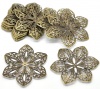 Изображение Филигранные цветок железа Коннекторы "Цветы" 6cm x 5.3cm Ажурные Античная Бронза,проданные 30 шт