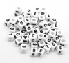 Bild von Acryl Spacer Zwischenperlen Perlen Würfel Weiß zufällig gemischt Nummer & Symbol ca 7mm x 7mm Loch:ca 3.8mm 300 Stück