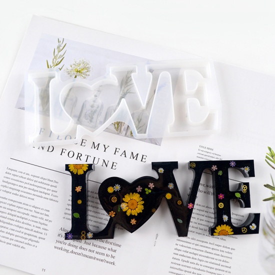 Bild von Silikon Gießform " Love " Herz Weiß 1 Stück