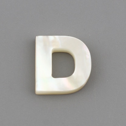 Image de Perles en Coquille Lettre Crème Mots" D " 9mm x 9mm, Taille de Trou: 0.5mm, 1 Pièce