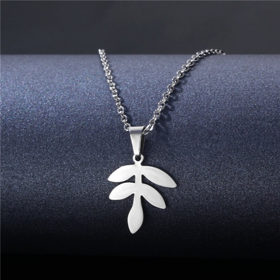 Picture of 304 Stainless Steel Link Cable Chain Findings Necklace Silver Tone Leaf 45cm(17 6/8") long, 1 Piece