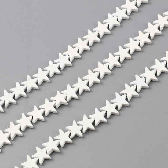Imagen de (Grado B) Hematite ( Natural ) Cuentas Estrellas de cinco puntos Blanco Imitación de Goma Aprox 9mm x 8mm, Agujero: Aprox 1mm, 39.3cm Longitud, 1 Sarta (Aprox 60 Unidades/Sarta)