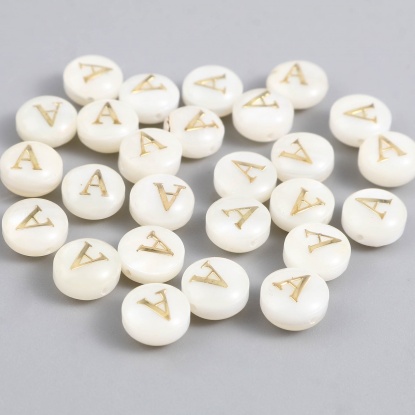 Image de Perles en Coquille Plat-Rond Crème Alphabet Initial/ Lettre Majuscule Mots" A " 8mm Dia, Taille de Trou: 1.1mm, 10 Pcs