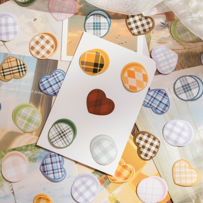 紙 DIY デコスクラップブックシール 円形 多色 ハートパターン、 4cm x 4cm、 1 箱 （ 46 個/ボックス） の画像