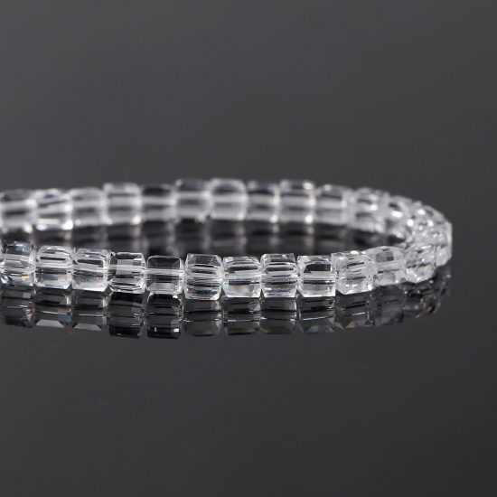 Image de Perles en Verre Carré Transparent à Facettes Transparent 3mm x 3mm, Tailles de Trous: 0.8mm, 32.5cm long, 1 Enfilade ( 100PCs/Enfilade )