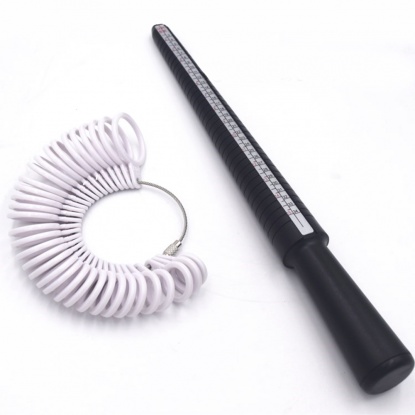 Picture of Plastic Ring Measuring Tool Black White 26cm x 2.3cm, HK Size 1 - 33, 1 Set