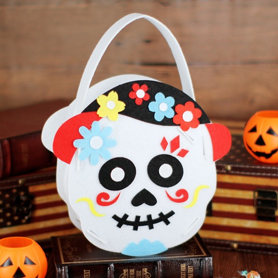 Picture of White - 1# Halloween Skull Nonwoven Children's Portable Candy Bag 18x27cm, 1 Piece