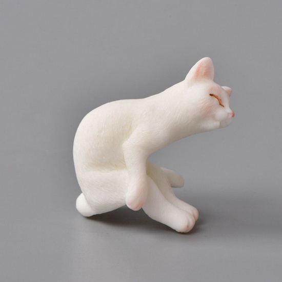 Immagine di White - 9# Cute Cat Series Resin Micro Landscape Miniature Decoration 3.4x3.3cm, 1 Piece
