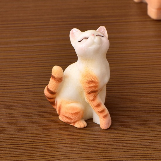 Immagine di Orange - 12# Cute Cat Series Resin Micro Landscape Miniature Decoration 3.4x2.5cm, 1 Piece