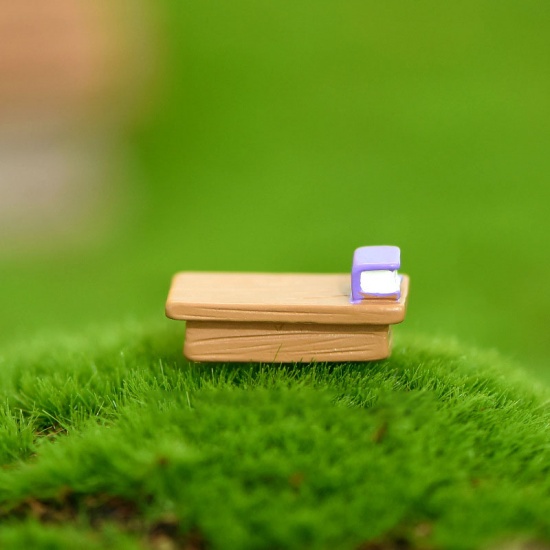 Immagine di Khaki - 8# Cute Duck Desk Resin Micro Landscape Miniature Decoration DIY Gardening Accessories 2.2x1cm, 1 Piece
