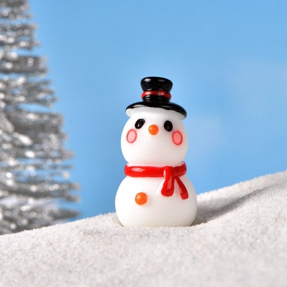 ホワイト-3＃クリスマススノーマンレジンマイクロランドスケープミニチュア 雑貨 飾り オーナメントDIYスノーシーンアクセサリー2.8x1.4cm、1個 の画像