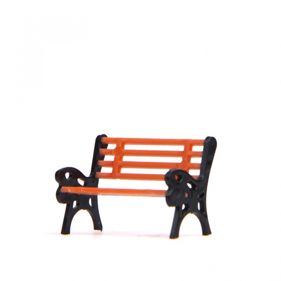 Immagine di Brown - 3# Bench Travel Couple Series Resin Micro Landscape Miniature Craft Decoration 2.7x2cm, 1 Piece