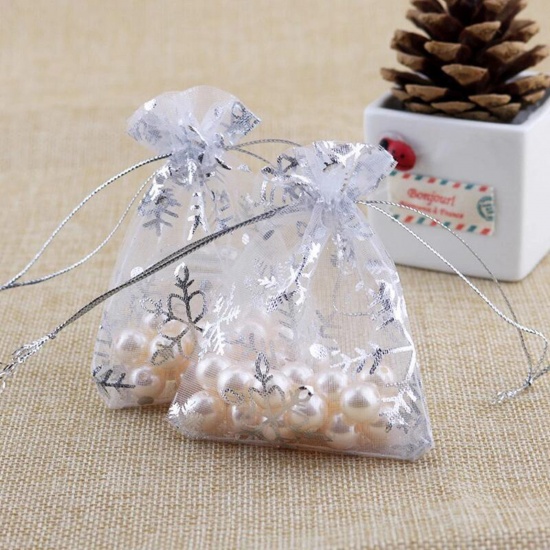 Immagine di Organza Christmas Jewelry Bags White Snowflake 9cm x 7cm, 20 PCs