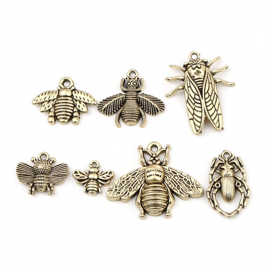 Picture of Zinc Based Alloy Insect Charms Bee Animal Gold Tone Antique Gold 21mm x 16mm, 10 PCs