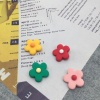 Immagine di Plastica Spilla Fiore Giallo Chiaro Smerigliato 2.5cm, 1 Pz