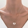 Immagine di Collana con Ciondolo San Valentino en Rame Multicolore Cuore Croce à Strass Trasparente (Apparié à Perle: 46cm Long, 1 Pz