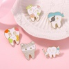 Immagine di Medico Spilla Dente Multicolore Smalto 1 Pz