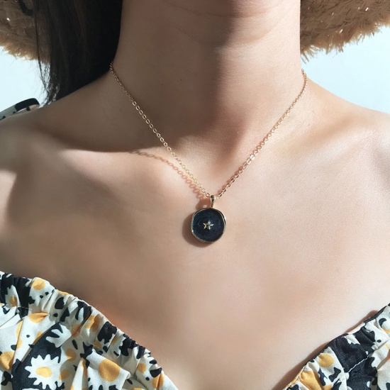 Picture of Necklace Gold Plated Black Round Star Enamel 41.5cm(16 3/8") long, 1 Piece