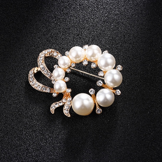 Picture of Zinc Based Alloy Pin Brooches Round Gold Plated White Imitation Pearl Clear Rhinestone 5cm x 4.3cm, 1 Piece