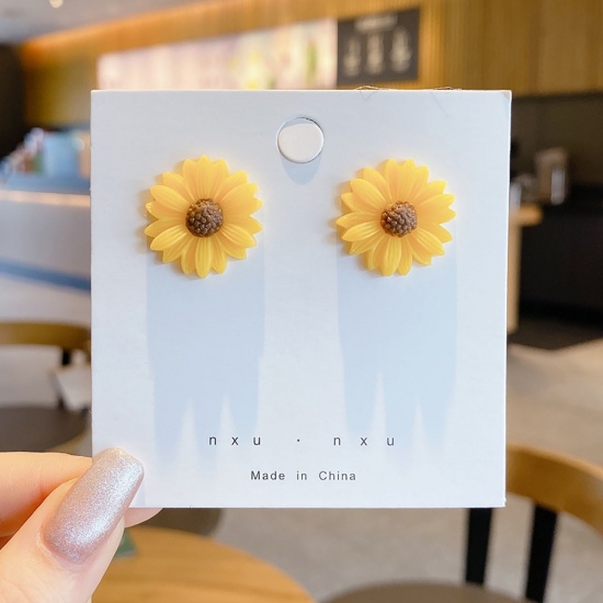 Picture of Stylish Ear Post Stud Earrings Orange Sunflower 23mm x 23mm, 1 Pair