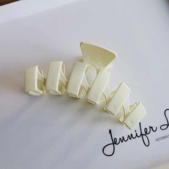 Picture of Plastic Hair Clips Creamy-White Geometric Frosted 11cm x 5.5cm, 1 Piece