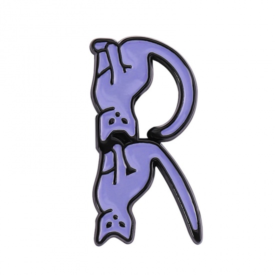 Immagine di Carino Spilla Gatto Lettere " R " Colore Viola Smalto 3cm x 2cm, 1 Pz