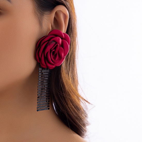 Bild von Satin Stylish Earrings Wine Red Camellia Flower 12cm x 5.5cm, 1 Pair